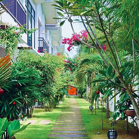 הוילה פנגלאו Tana Mysterious Garden מראה חיצוני תמונה